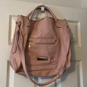 Pink purse so adorable very clean